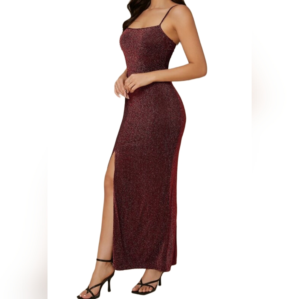 Elegant Burgundy Evening Gown